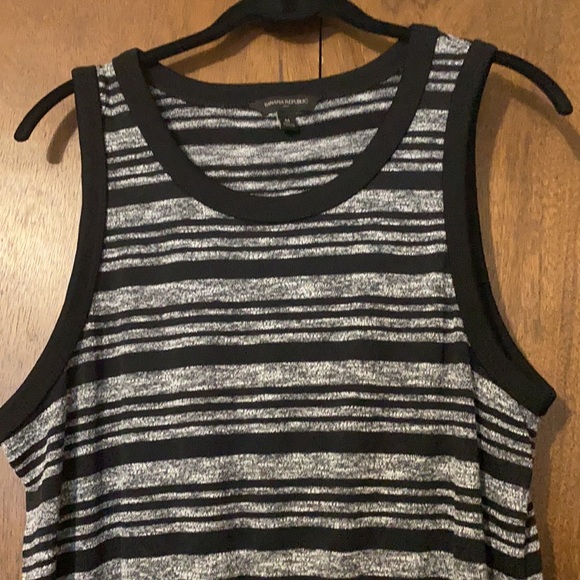 Banana Republic Sporty Dress - Picture 5 of 8